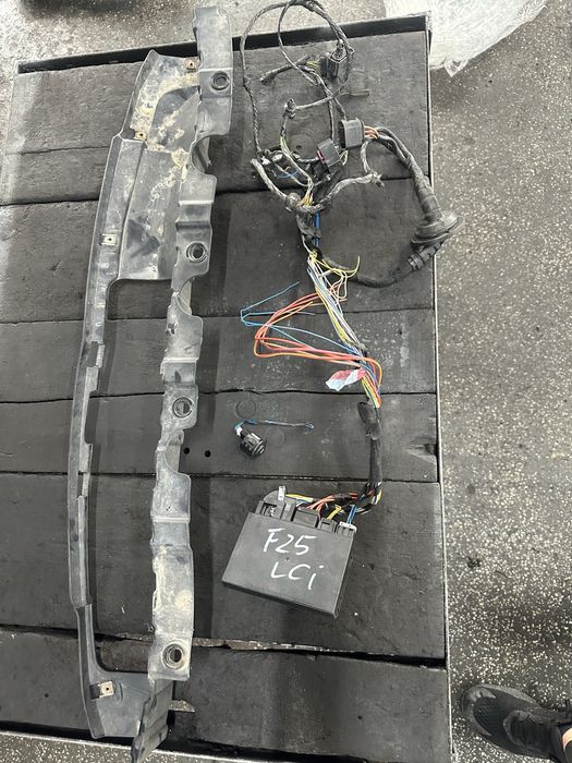 Теглич за bmw f25