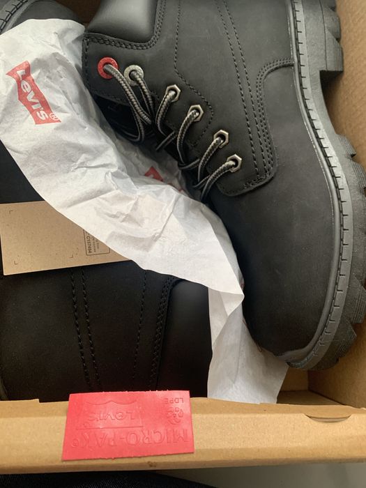 Нови оригинални боти Levi’s 36 номер естествена кожс