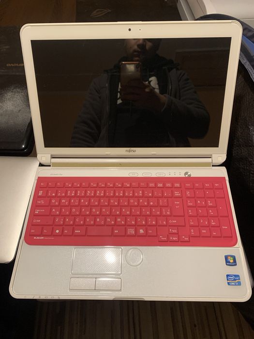 Laptop-uri pt piese/reparat ( descriere )