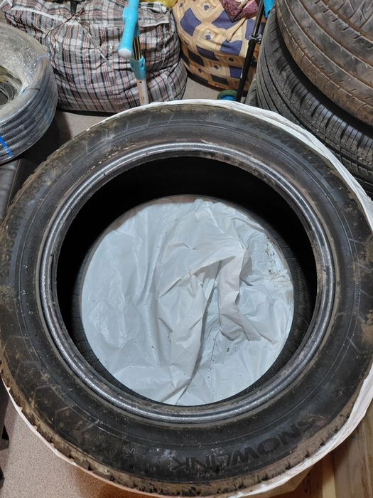 Продам зимние шины