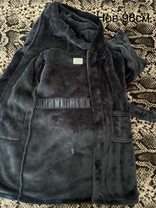 Подарявам детски дрехи