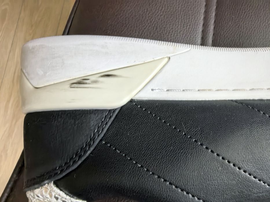 Дамски кецове Guess