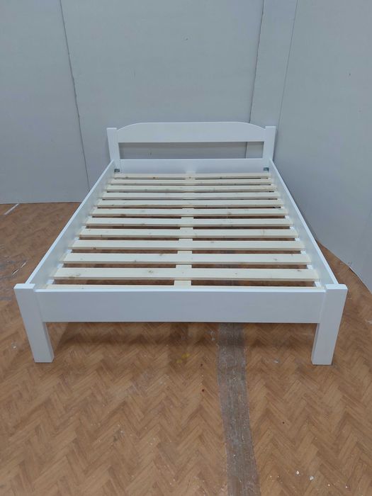 TRANSPORT GRATUIT.Pat din lemn masiv.Cod 202E