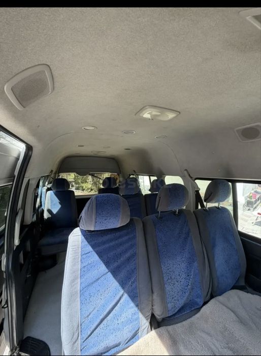 Продается Toyota Hiace 2011года