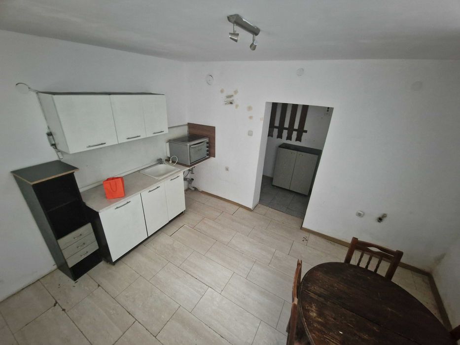 Продава се Многостаен апартамент в Благоевград, Широк център - 125 кв.м за 470 €/кв.м - Снимка #1