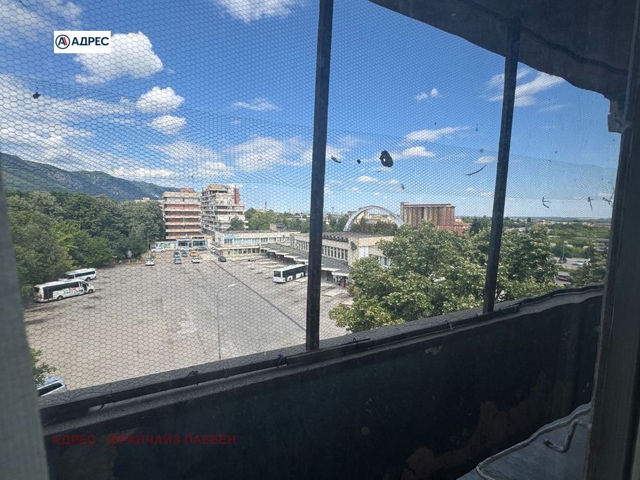 Продава се Двустаен апартамент в Враца, Център - 68 кв.м за 1398 €/кв.м - Снимка #4