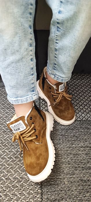 Ботинки на мальчика коричневого цвета