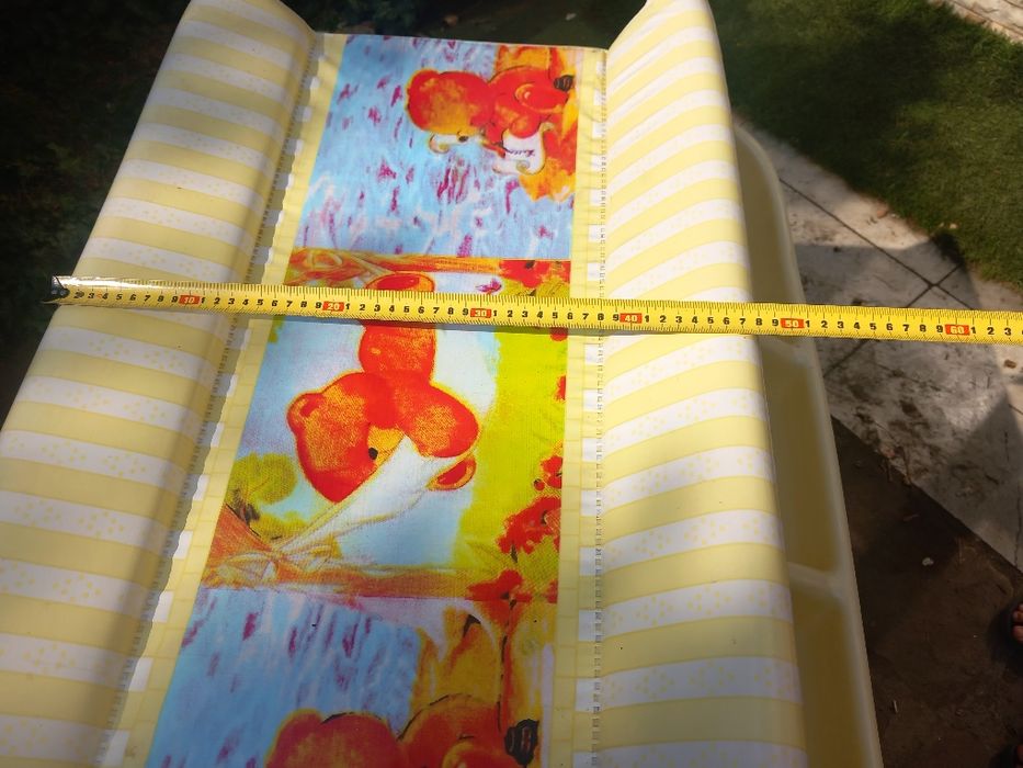 Вана с маса за повиване