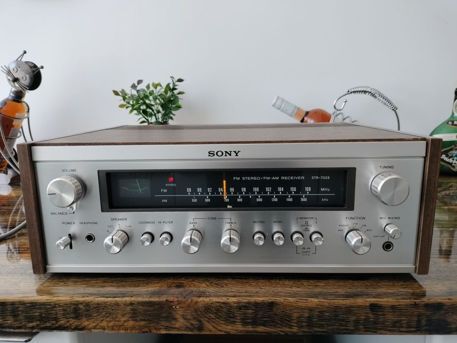 Receiver Sony STR 7025