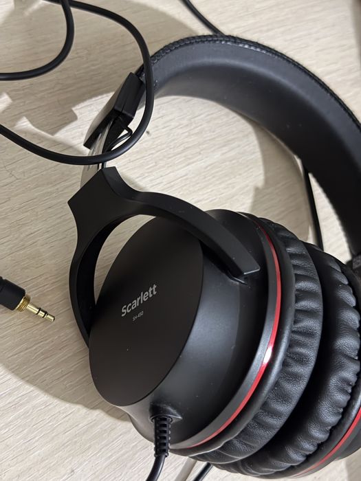 Продам Scarlett solo studio