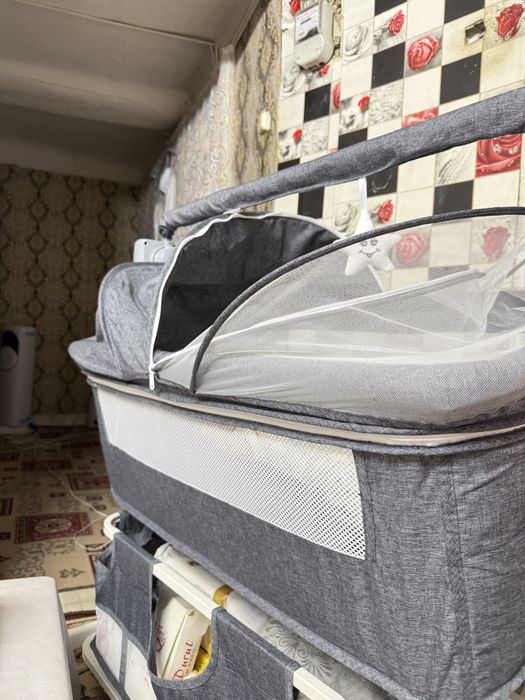 Кровать манеж продается