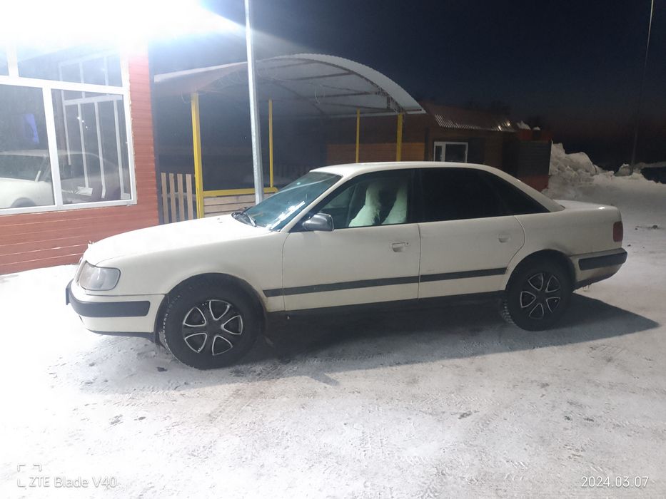 Ауди100. 2.6 продам