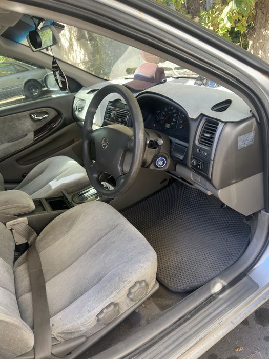 Nissan cefiro a33