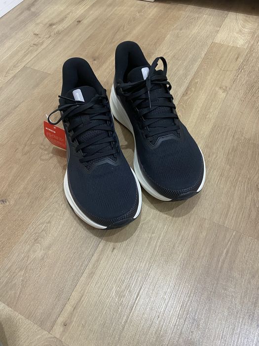 Кроссовки li-ning