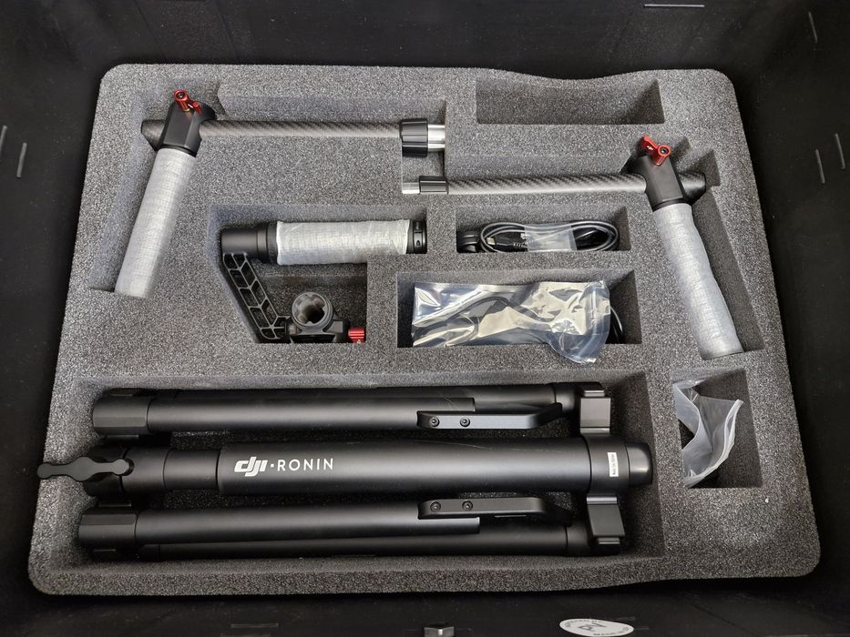 Продам новый стабилизатор Dji ronin mx