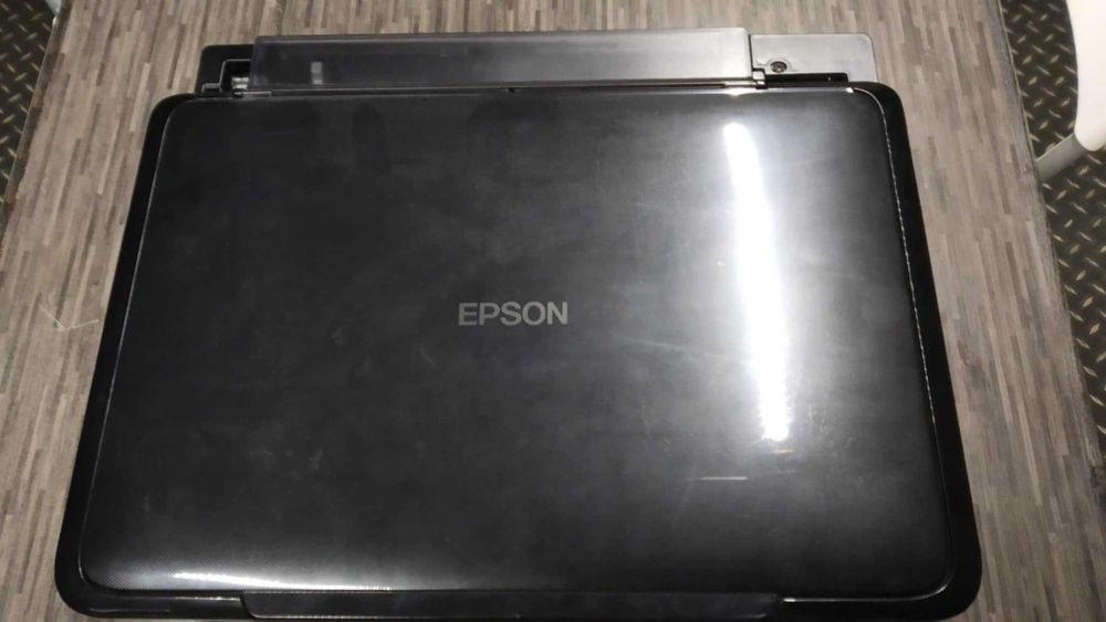 Принтер EPSON модел SX435W