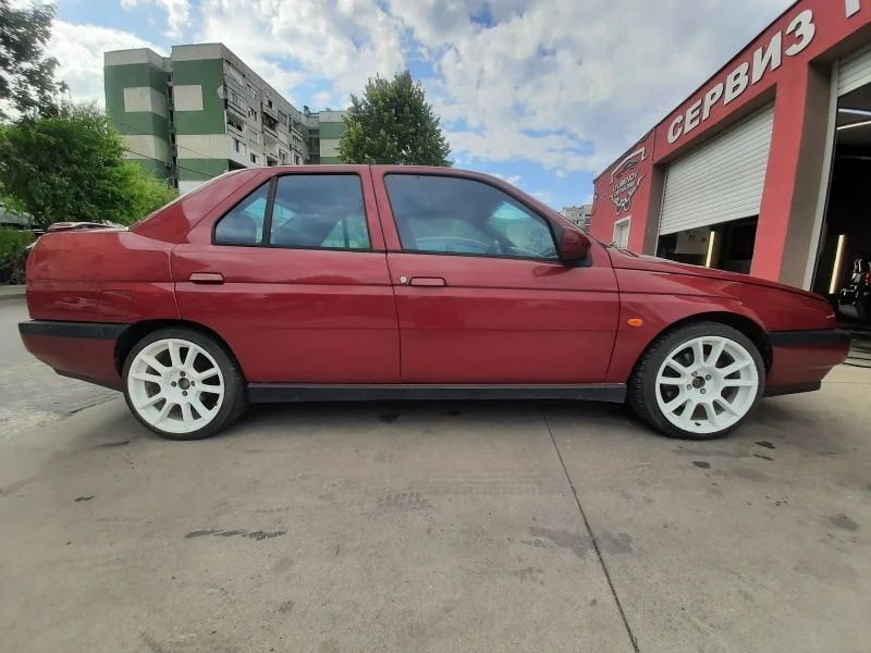 Alfa Romeo 155 2.0