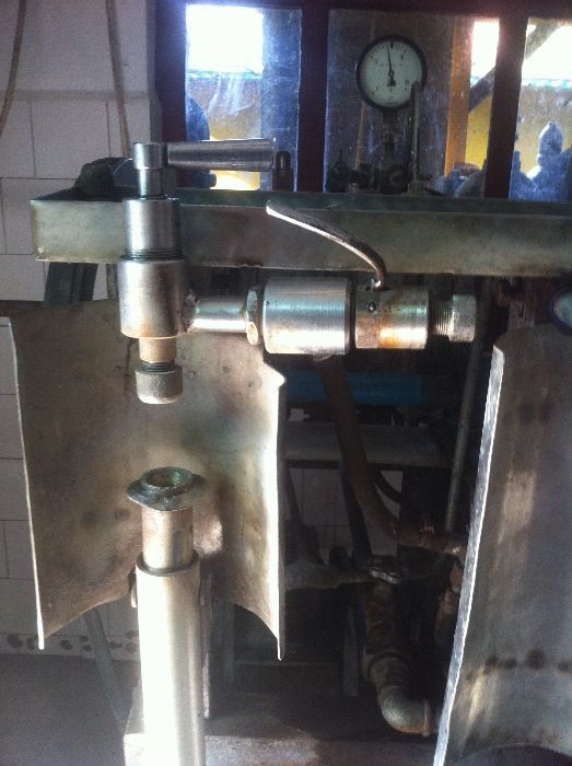 Masina de sifon funtionala + racitor si tuburi de bioxid