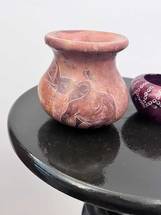 Set doua piese din granit sculptat bibelouri bibelou  deosebite