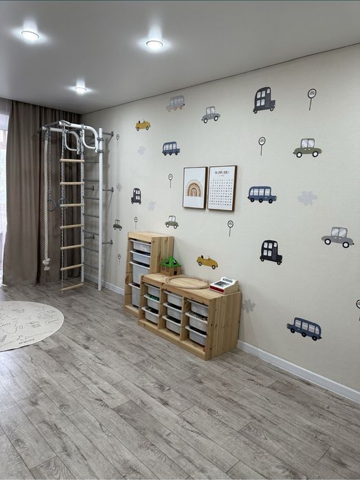 Продам постеры для детской