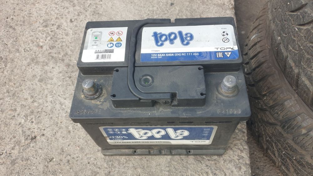 Акумулатор  12 v 66 Ah   topla