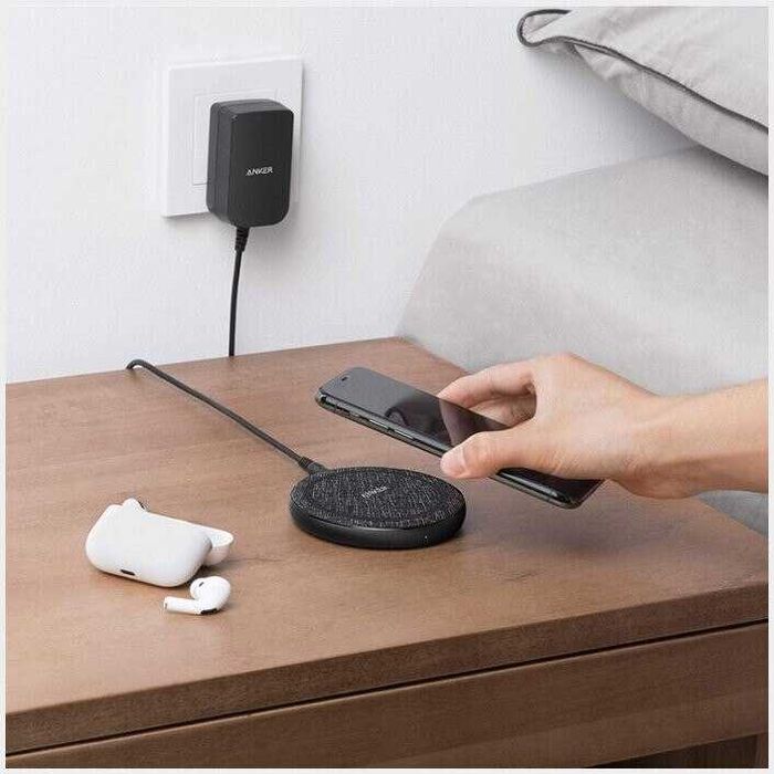 Anker PowerWave II Sense Pad-безжичен пад,със зарядно