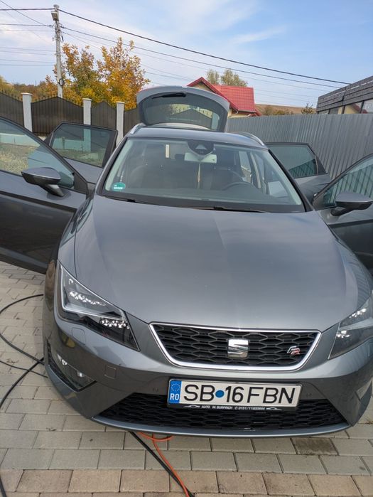 Vand Seat Leon  Culoare gri