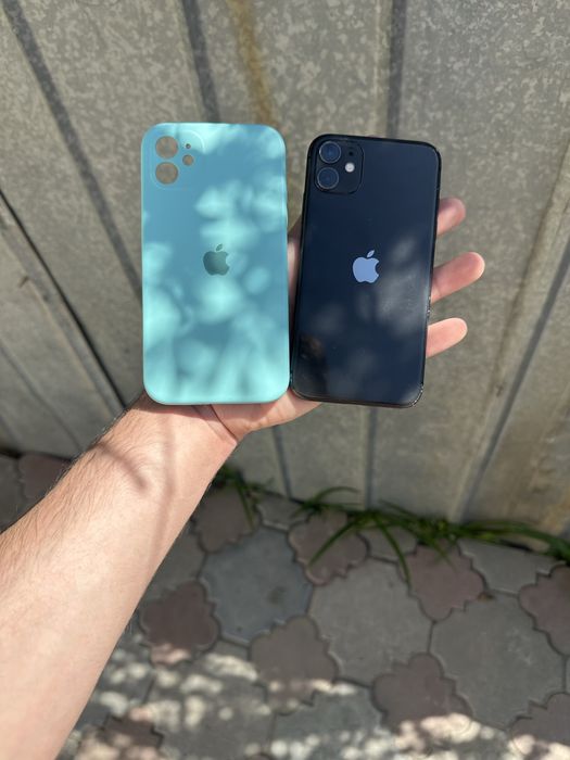 Продам телефон Айфон 11