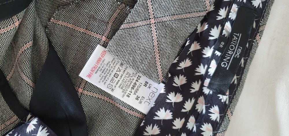 Pantaloni femei Next