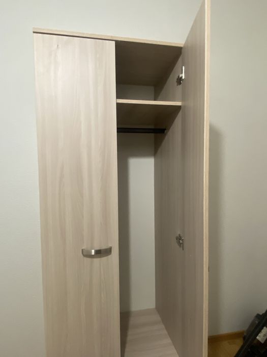 Шкаф для дома офиса