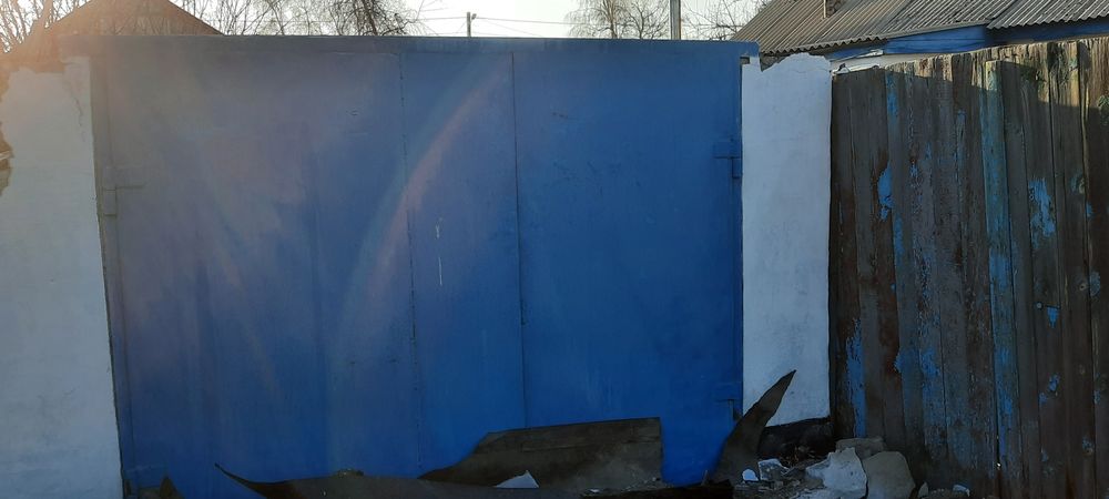 Продам гаражные варота