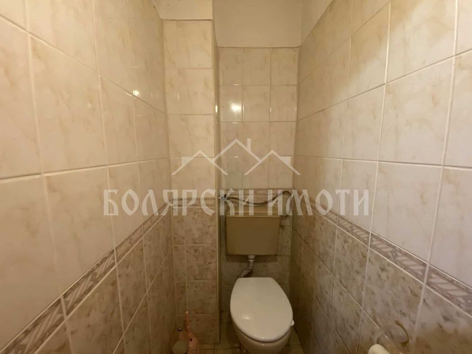 Продава се Тристаен апартамент в Велико Търново, Бузлуджа - 102 кв.м за 1212 €/кв.м - Снимка #12