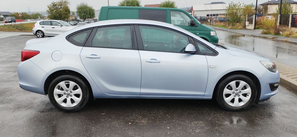 OPEL Astra 2014 — imagine 4