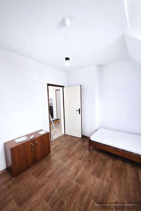 Етаж от къща под наем в кв. Каменица 1