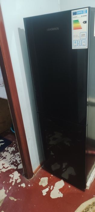 Leadbros холодильник