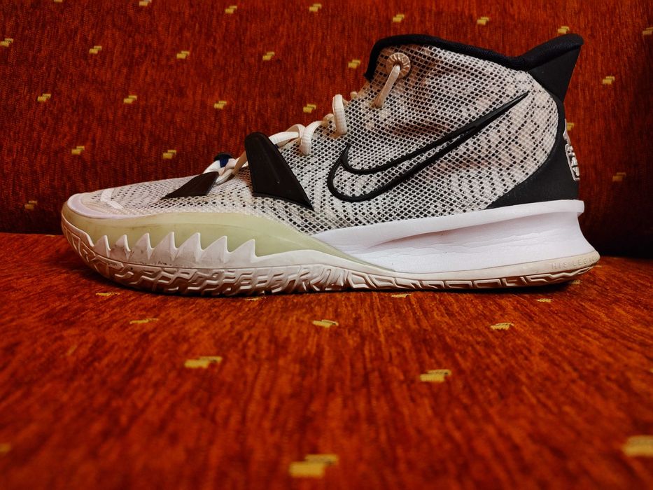 Nike Kyrie Irving  №45