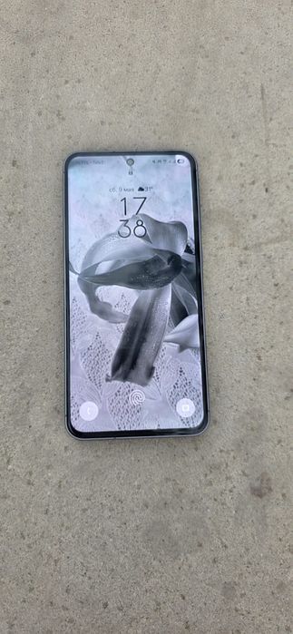 Продам телефон Samsung A56