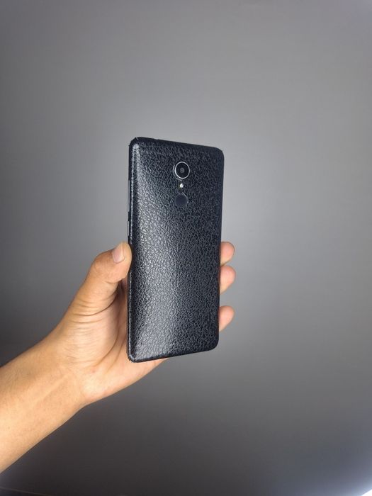 Redmi 5 32gb Imei:afitsalniy aybi:yuq