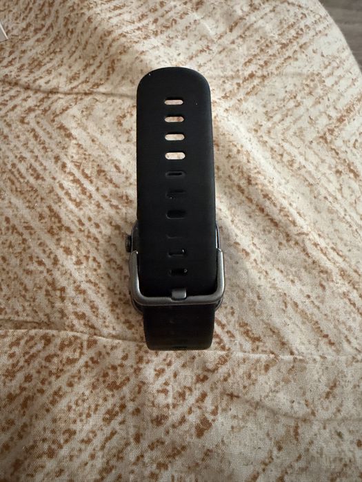 Продавам Huawei watch Fit 5