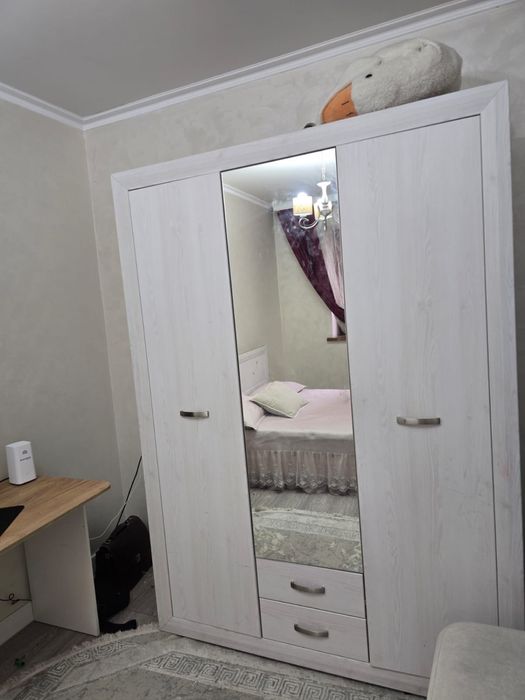 Спальный гарнитур полутока