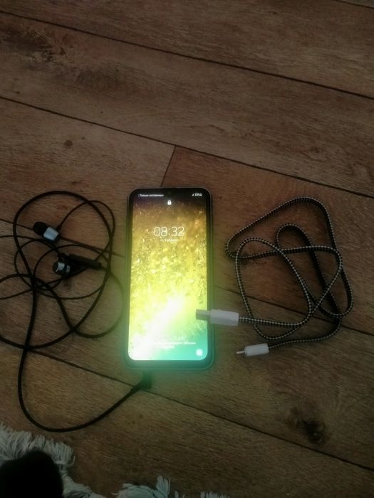 Самсунг А50 Полная комплектация