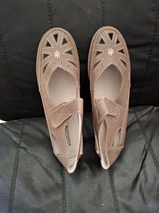 Дамски.обувки от естествена кожа