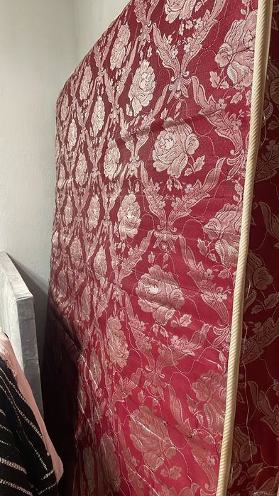 Продам кровать с матрасом 2х1.60см