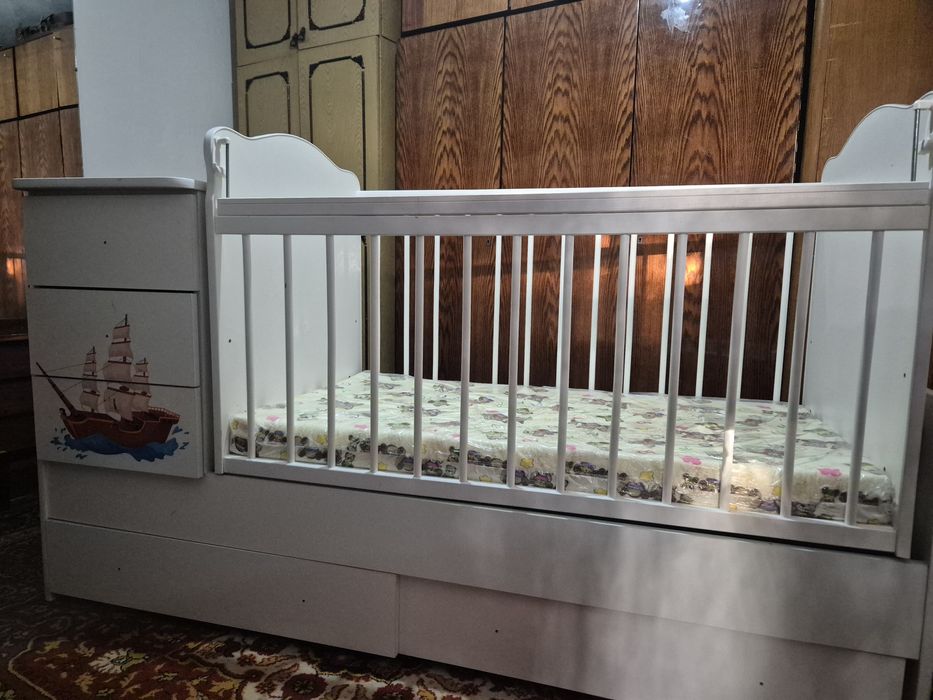 Детский кровать неизпользованные