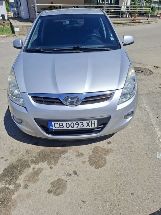 Хюндай i 20  2012г