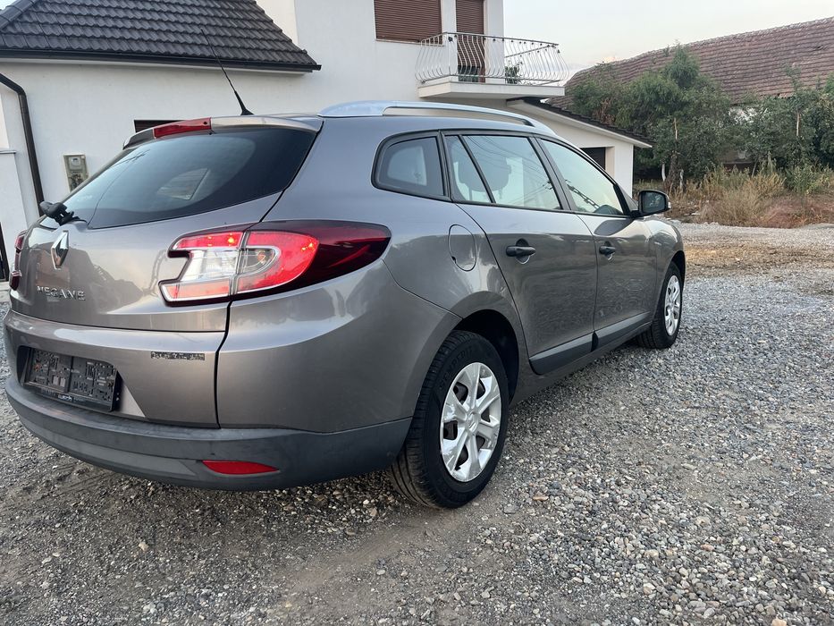 Renault Megane 1.6 benzina 125 CP