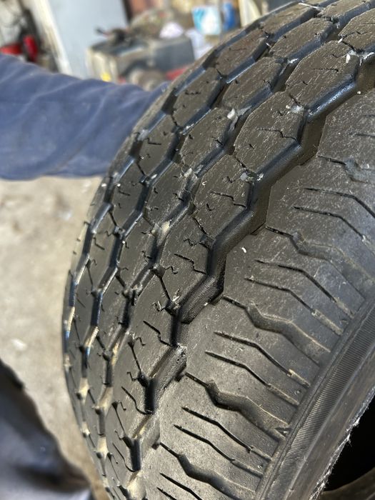 Гуми за  мотокар и агро  различни размери