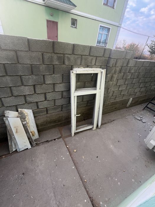 Пластик терезе 12 штук