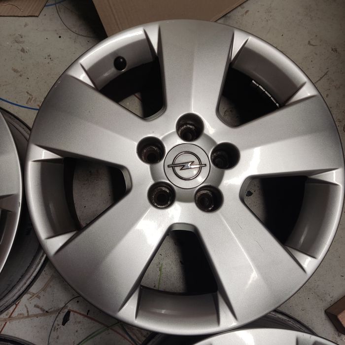 Оригинални алуминиеви джанти Opel 16 цола  5х110