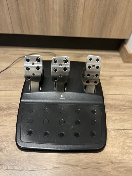 Logitech G27 с шифтър